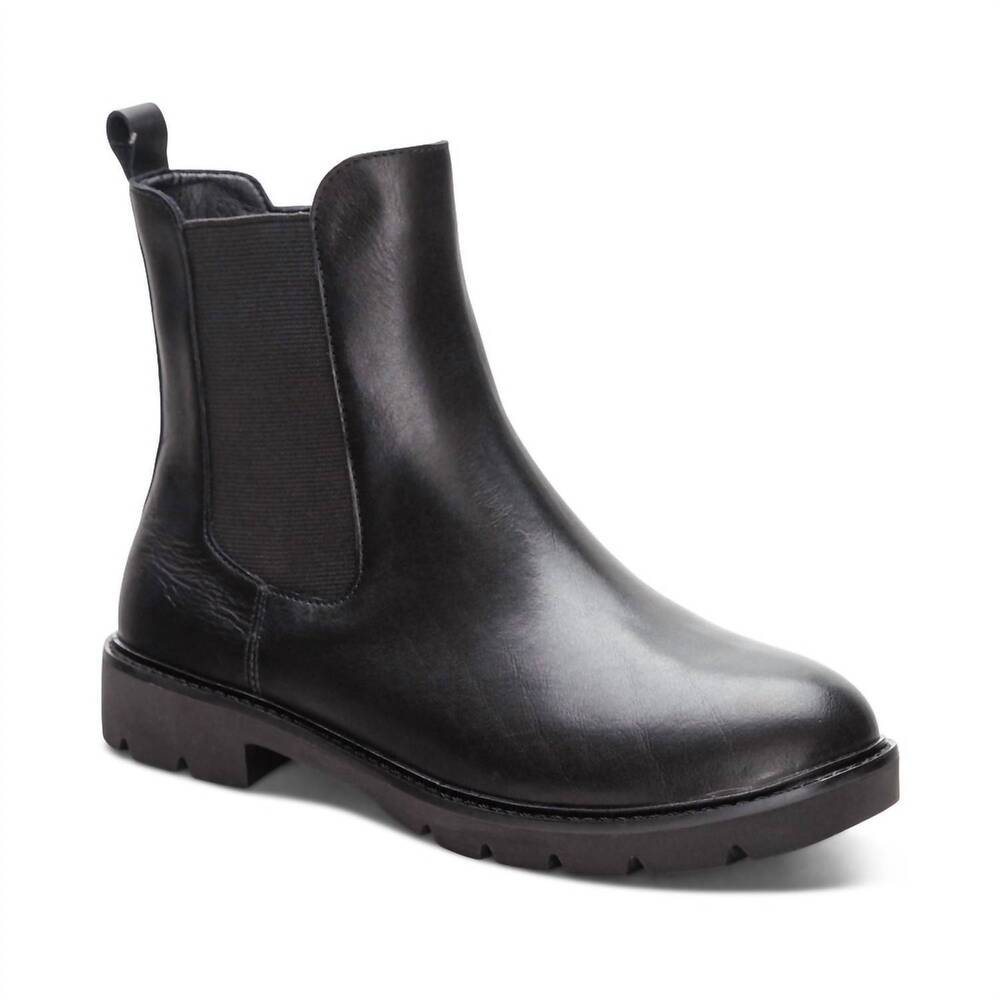 NEW AETREX women's hannah arch support boot in black